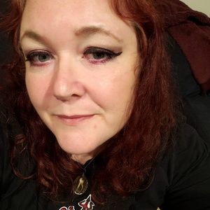 Meet your Posher, Libby